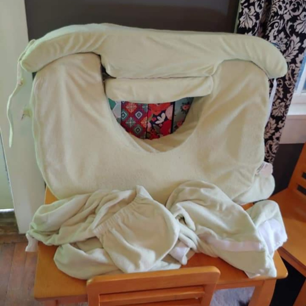 My Brest Friend Nursing Pillow